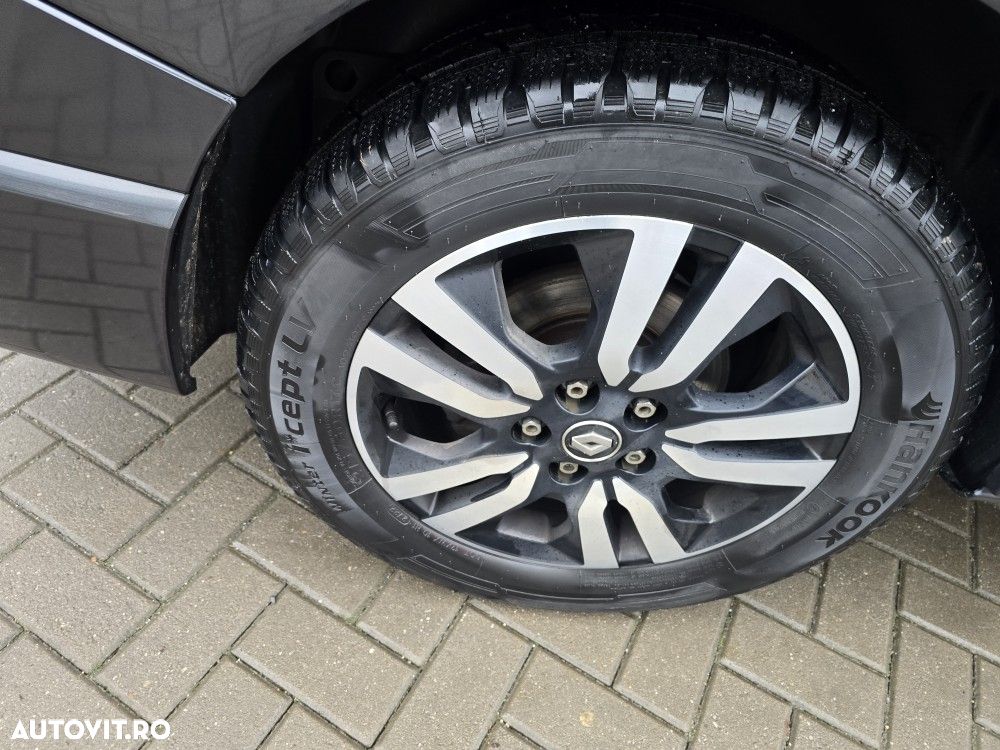 Renault Trafic Combi 2.0 Blue dCi 170 EDC S&S L2 7+1 SpaceClass - 10