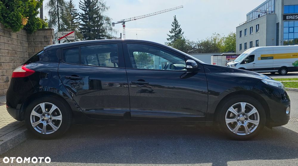 Renault Megane ENERGY TCe 115 Start & Stop Bose Edition - 18