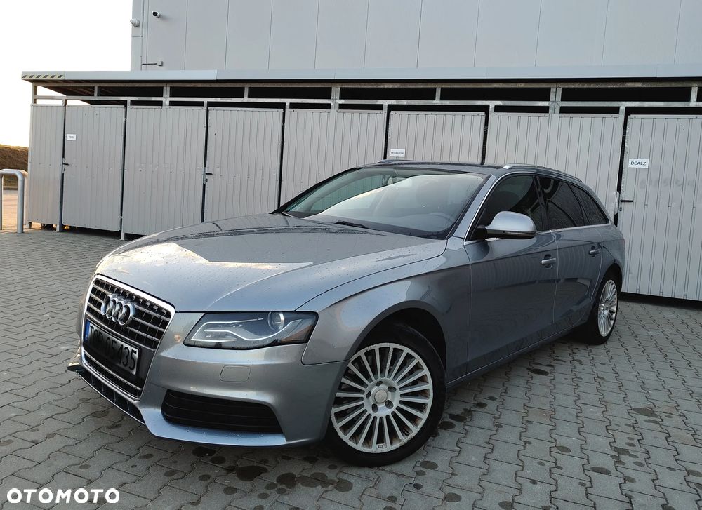 Audi A4 Avant 2.0 TDI - 11