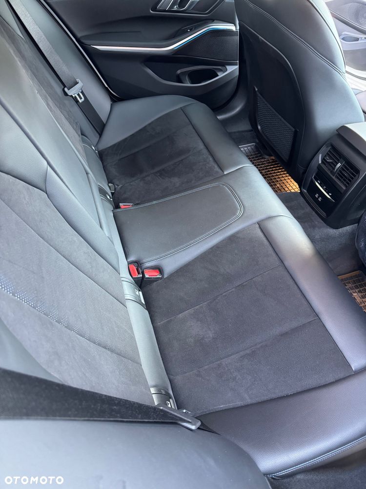 BMW Seria 3 - 8