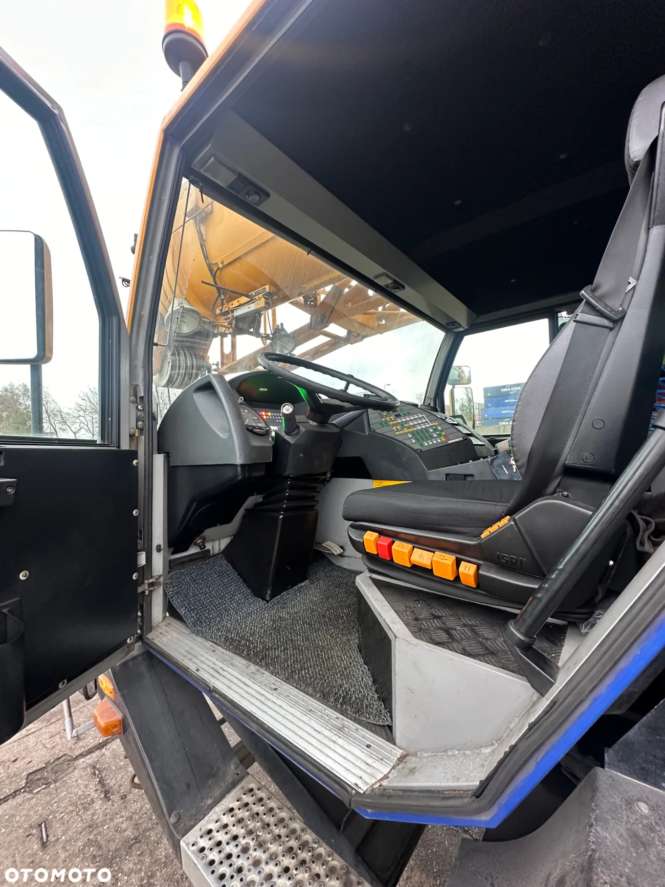 Liebherr LTM 1060/2 - 12