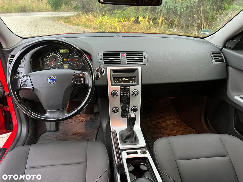 Volvo V50 - 11