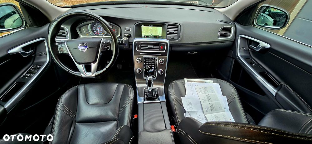 Volvo V60 D3 Drive-E Summum - 13