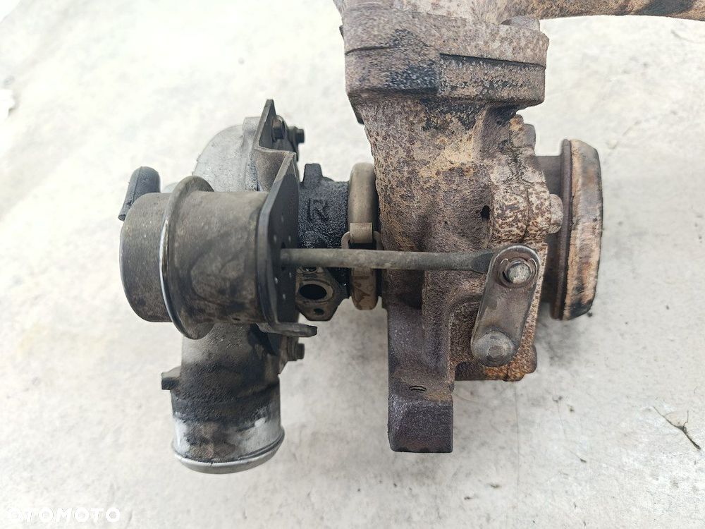 TURBINA Z KOLEKTOREM MERCEDES-BENZ VITO W639 A6460960299 2.2 CDI - 12