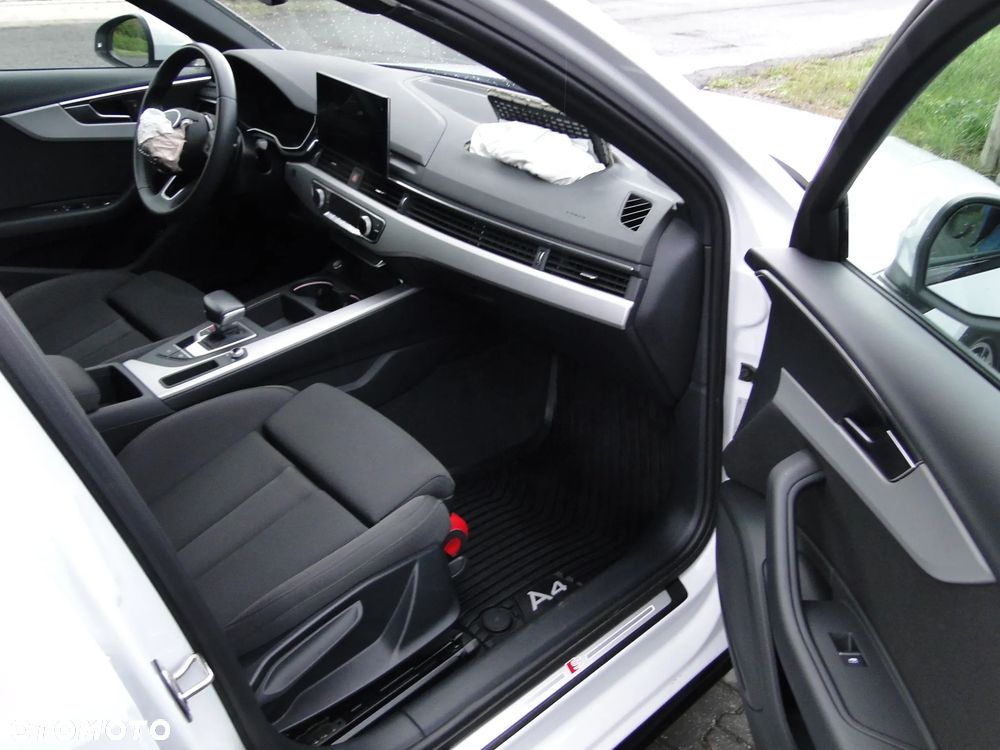 Audi A4 Limousine 35 TFSI mHEV S Line S tronic - 19