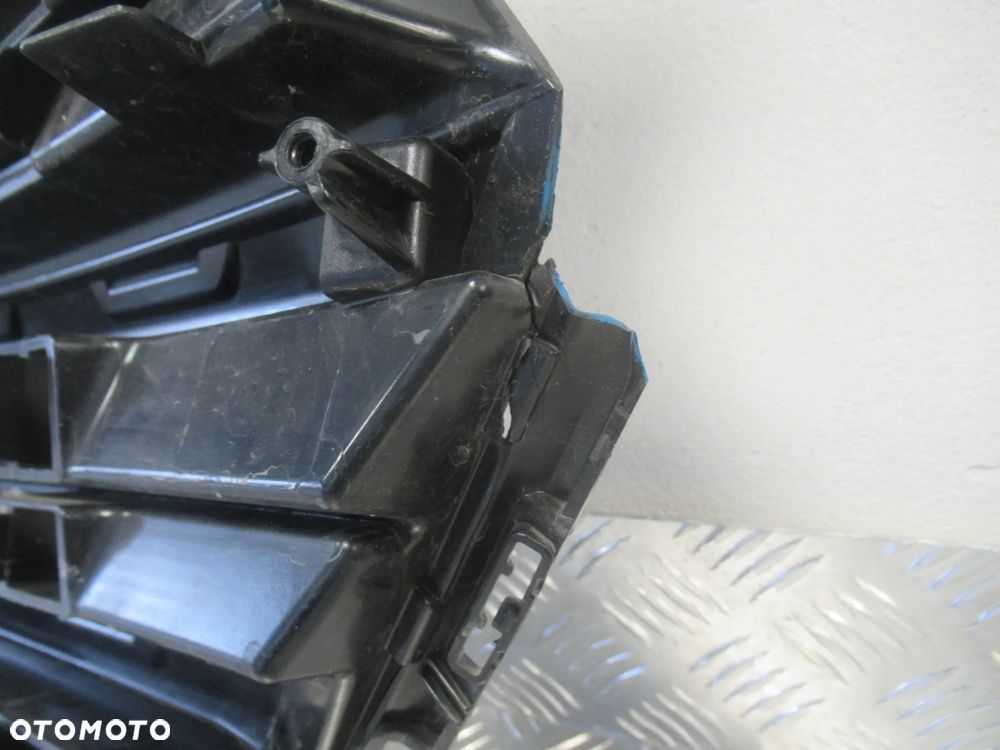 GRILL GRIL ATRAPA RENAULT TRAFIC III 3 LIFT 623103743R 2021- - 26