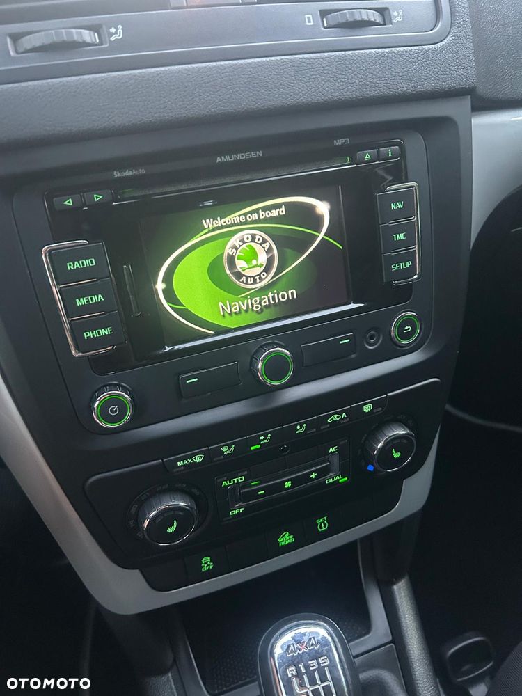 Skoda Yeti 2.0 TDI 4x4 Ambition - 24