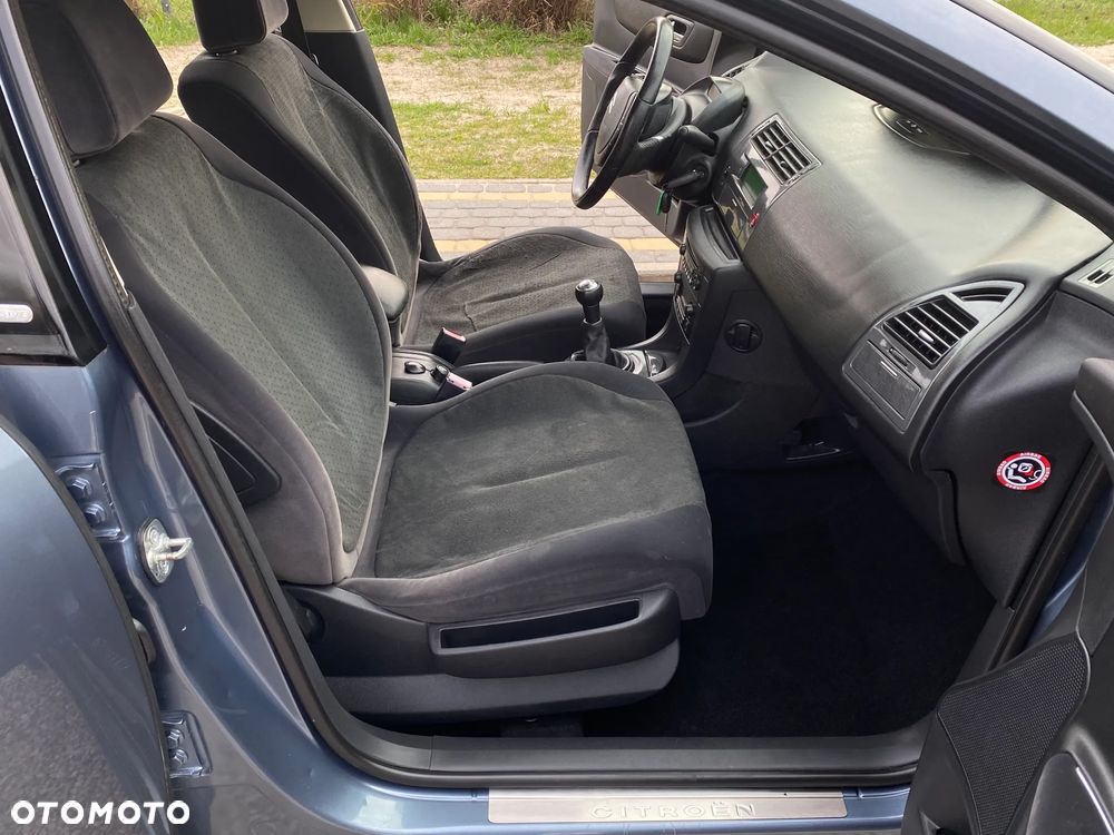Citroën C4 1.6 16V Exclusive - 37