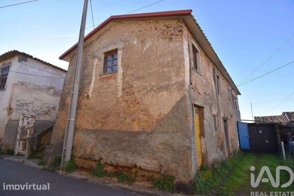 Casa / Villa T3 em Lousã e Vilarinho de 200 m2 - Grande imagem: 2/32