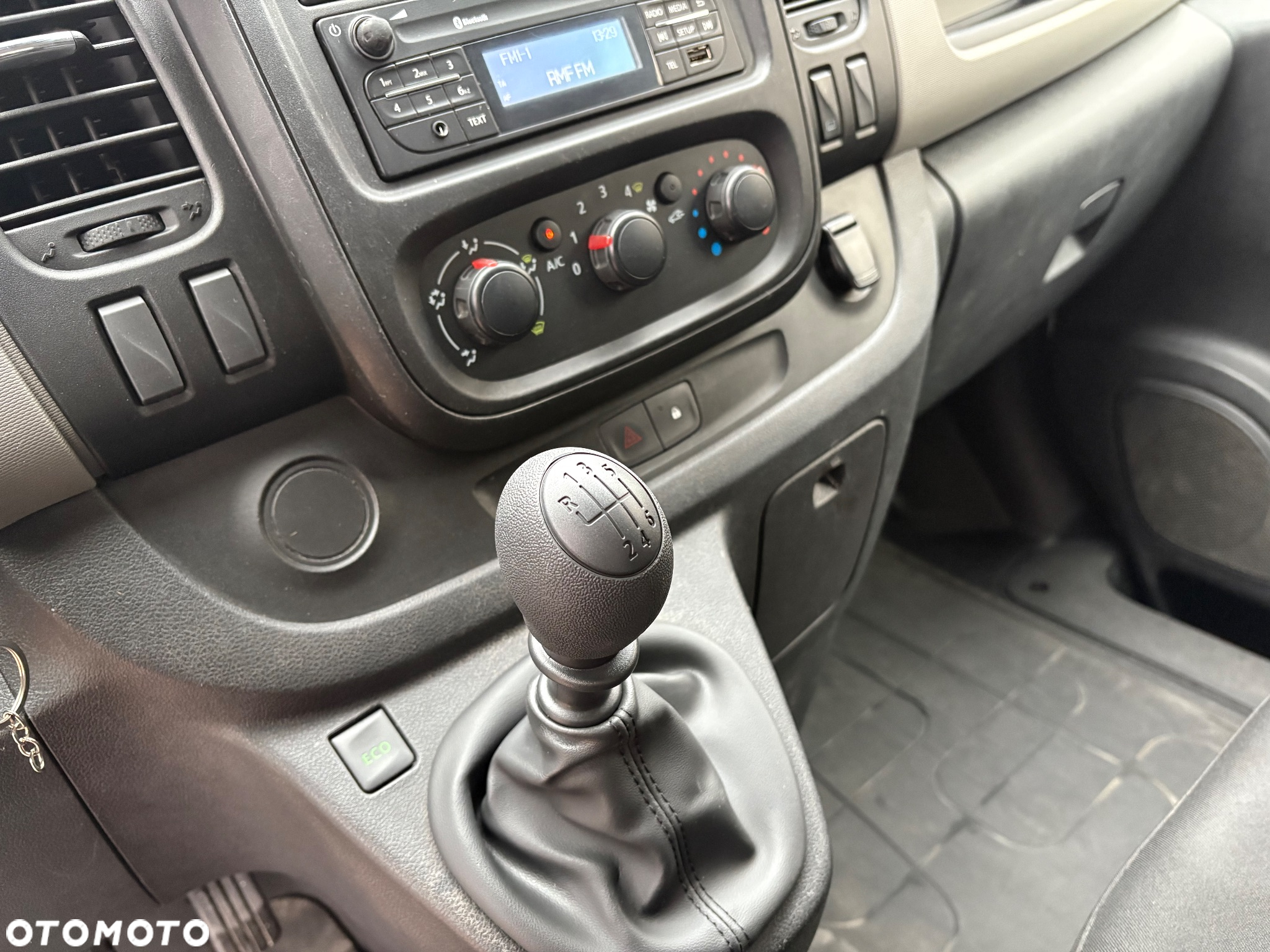 Renault Trafic - 10
