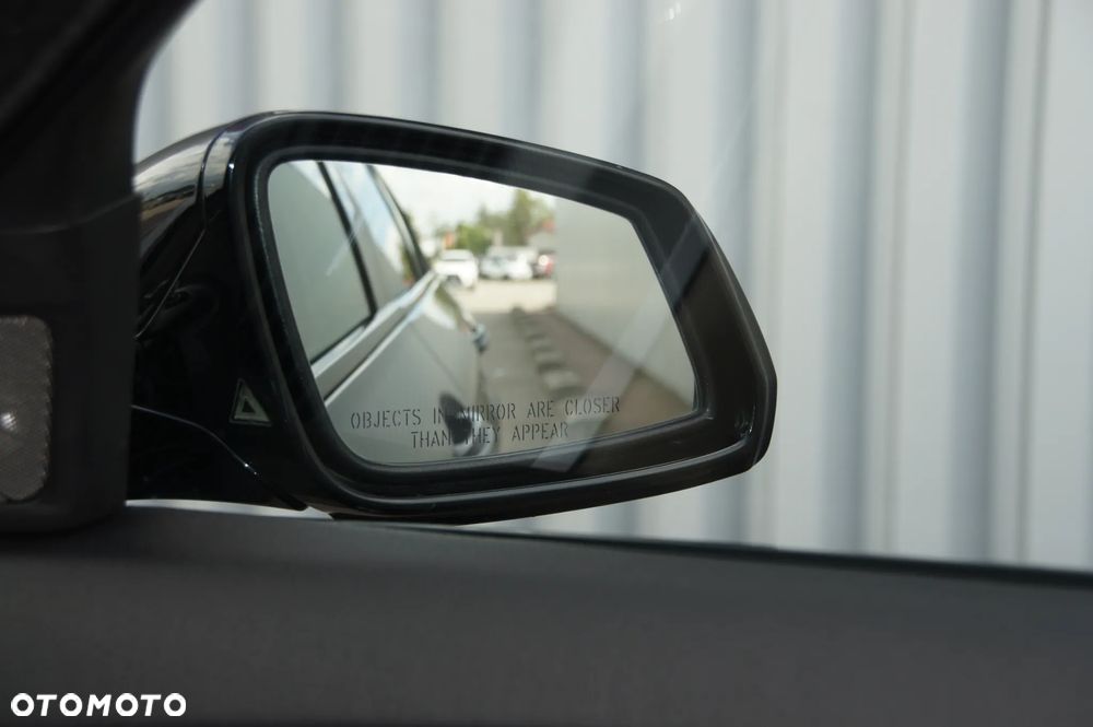 BMW Seria 5 535i xDrive - 15