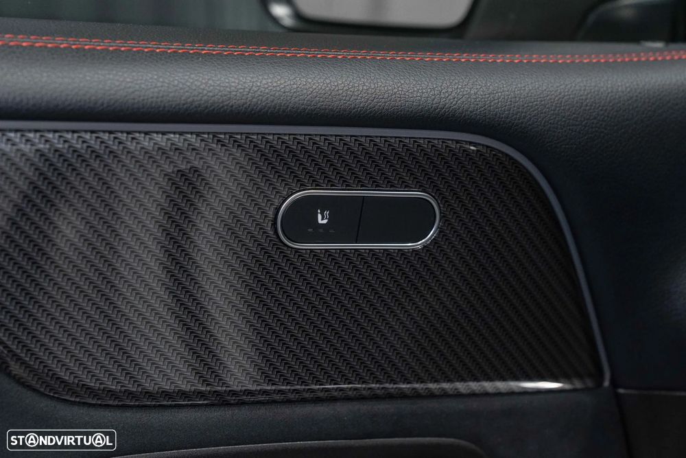 Mercedes-Benz GLB 200 7G-DCT AMG Line - 20