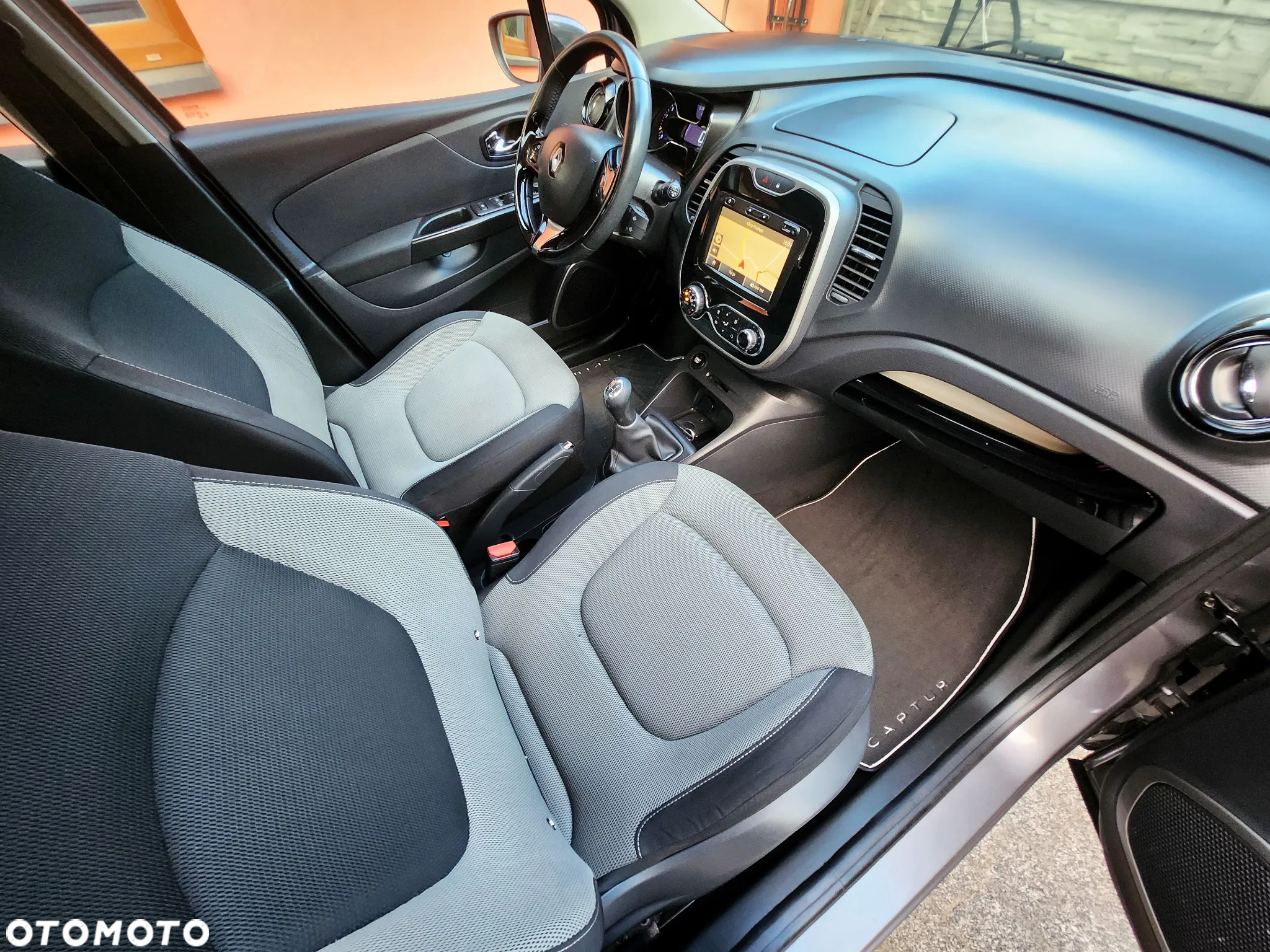 Renault Captur - 6