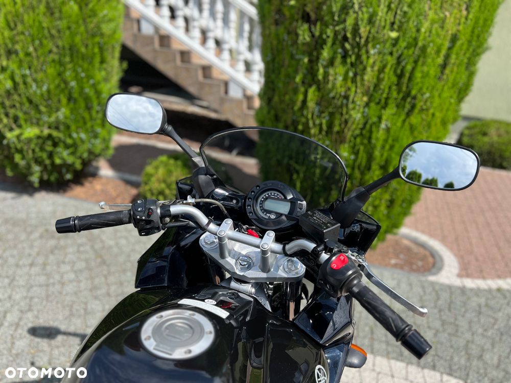 Yamaha FZ6 - 16