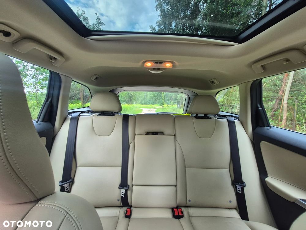 Volvo XC 60 D4 Drive-E Summum - 31