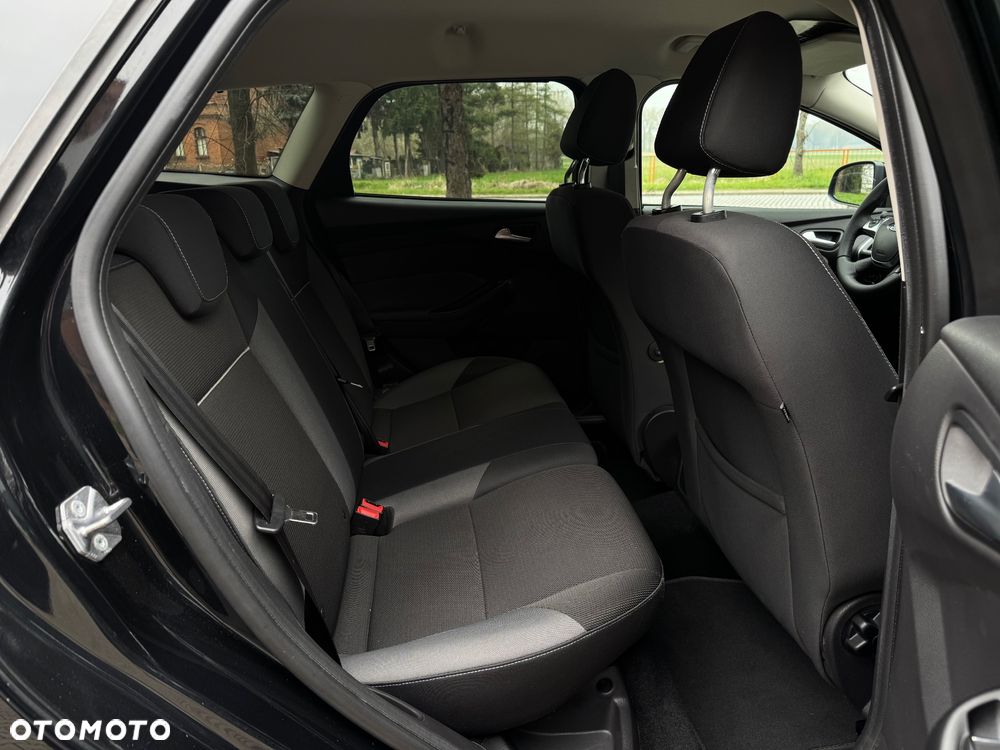 Ford Focus 1.6 TDCi Edition - 9