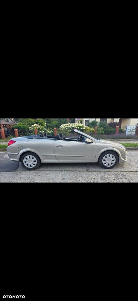Opel Astra III GTC 1.8 Sport - 10