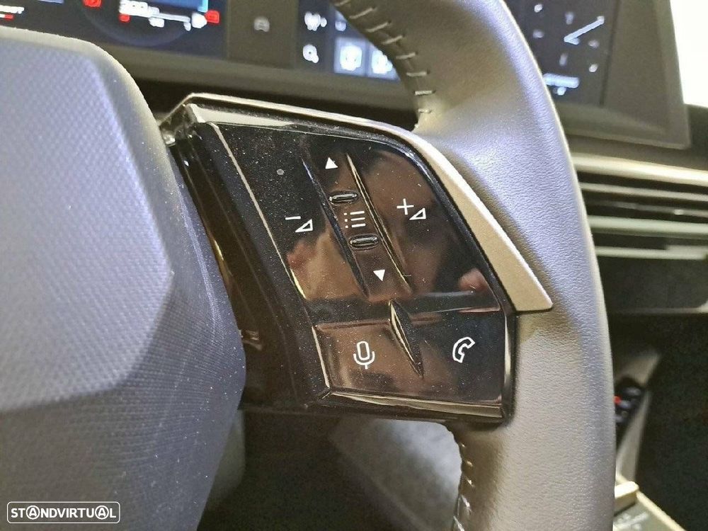 Peugeot 3008 1.2 Hybrid Allure e-DCS6 - 17