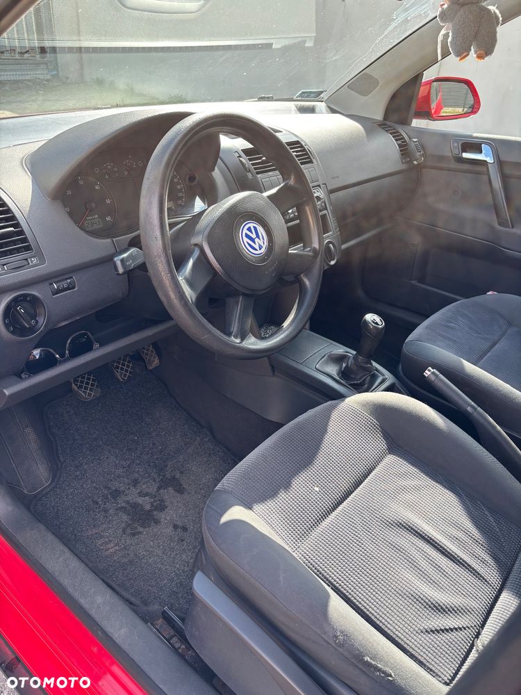 Volkswagen Polo 1.4 TDI Comfortline - 8