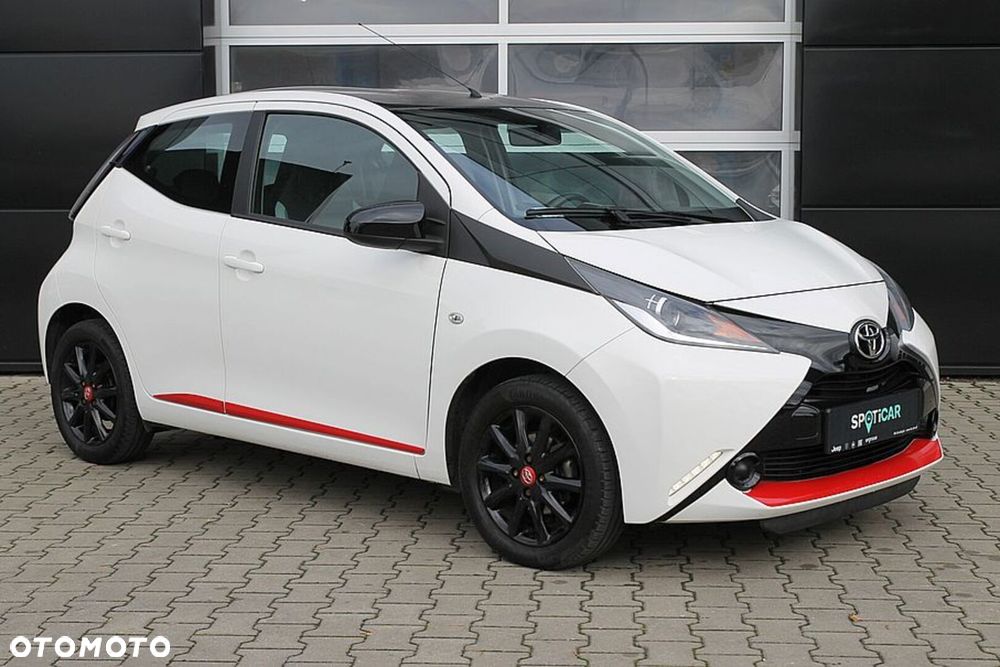 Toyota Aygo - 10