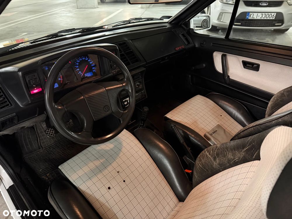 Volkswagen Scirocco - 13