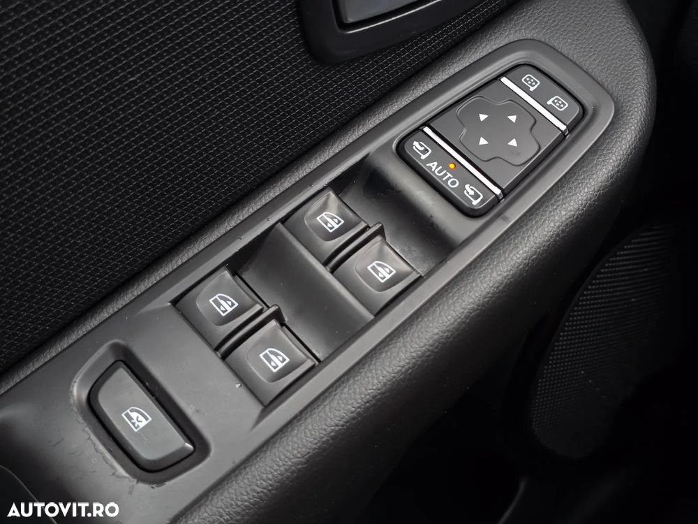 Renault Clio Energy dCi 90 Start & Stop Luxe - 17