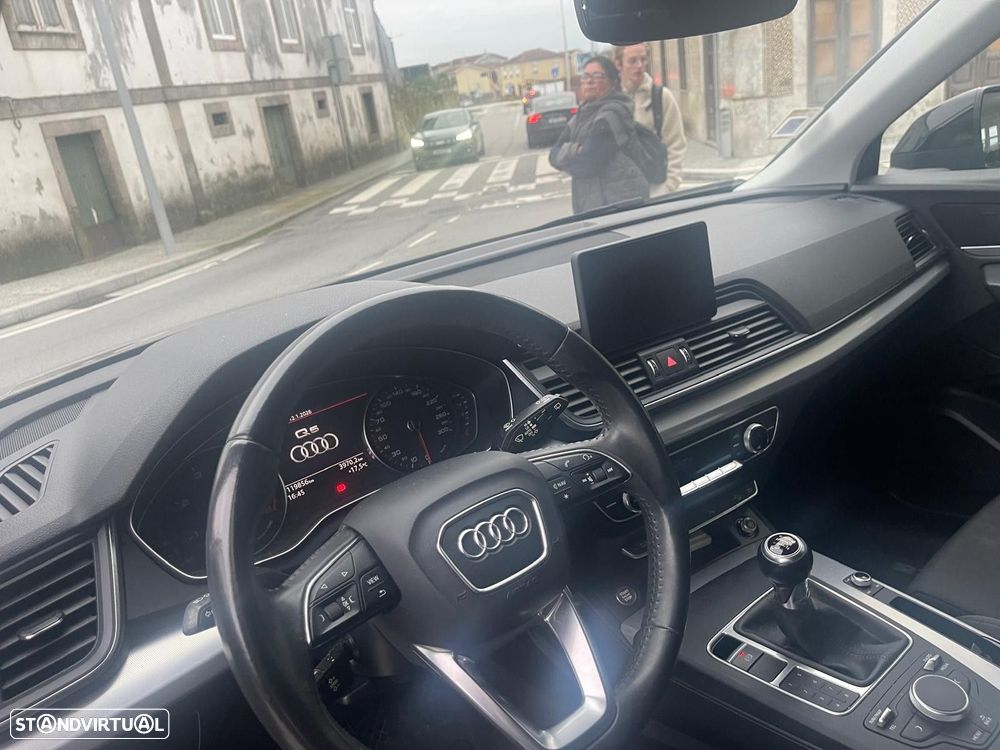 Audi Q5 2.0 TDI Sport - 8
