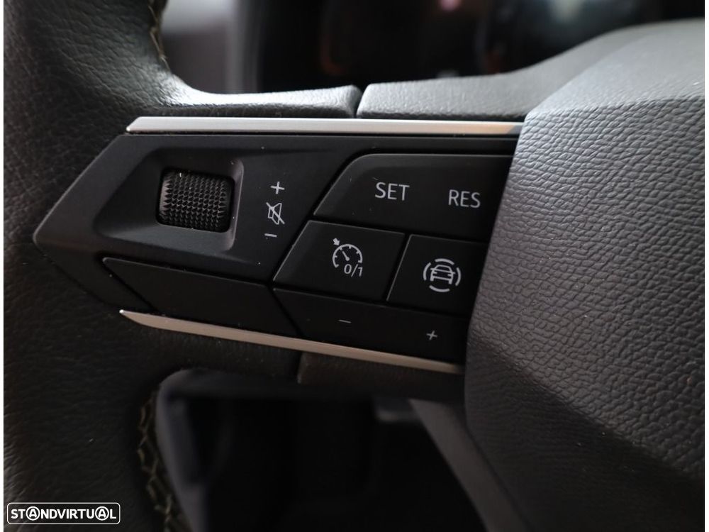 SEAT Arona 1.0 TSI Style DSG - 34