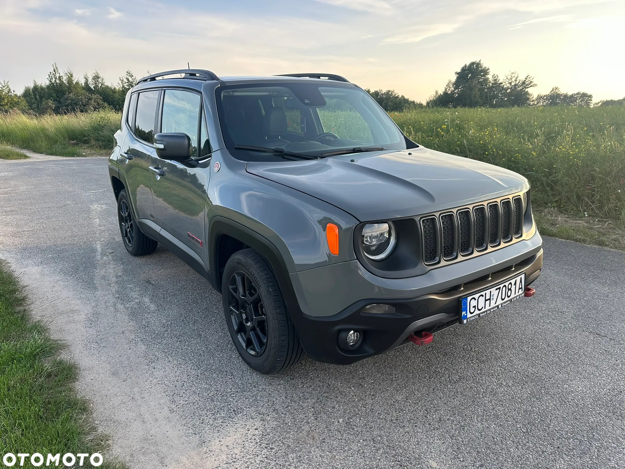Jeep Renegade - 2