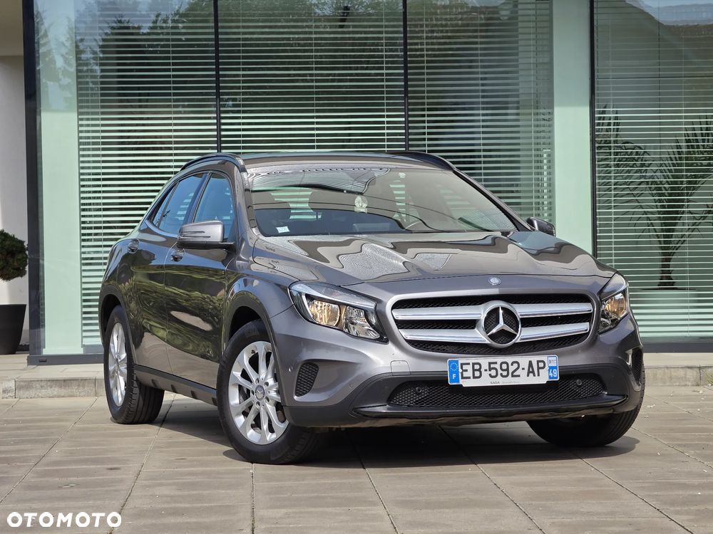 Mercedes-Benz GLA 200 d Activity Edition - 18