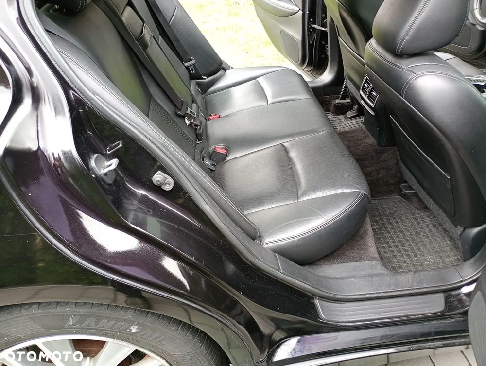 Infiniti Q50 2.2d Business Executive - 17