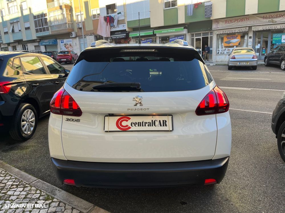 Peugeot 2008 1.5 BlueHDi Signature - 8