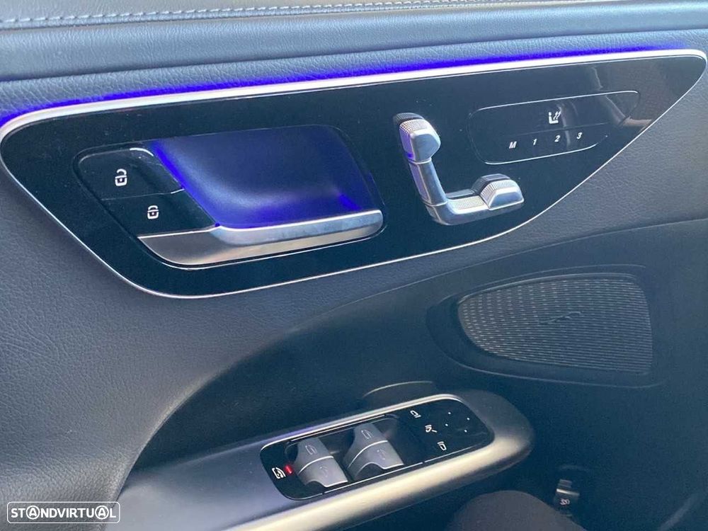 Mercedes-Benz C 300 - 15