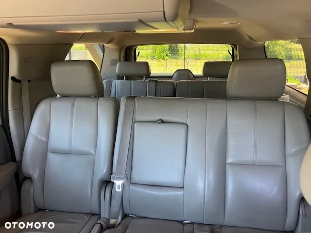 Chevrolet Suburban 5.3 LS 1500 4WD - 9