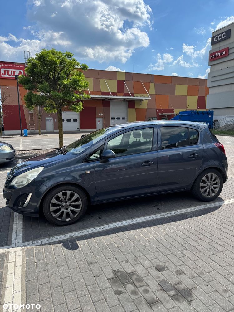 Opel Corsa - 4