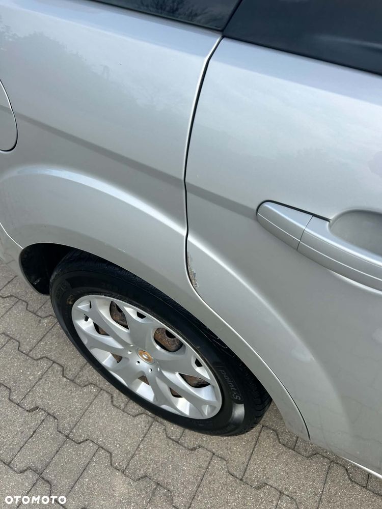 Ford Focus 1.6 Ambiente - 16