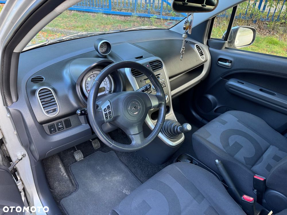 Opel Agila - 11