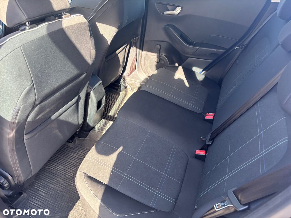 Ford Fiesta - 13