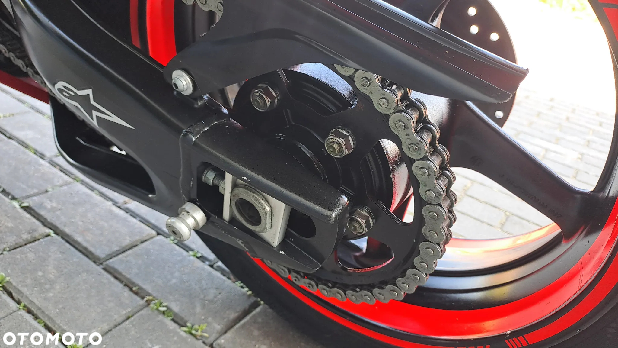 Yamaha R1 - 29