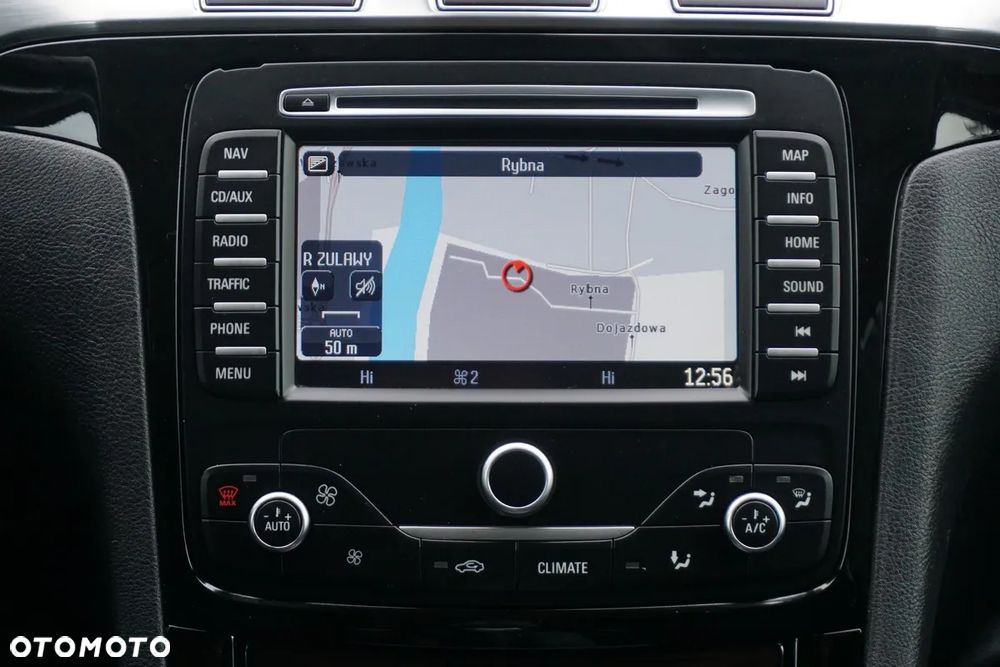 Ford S-Max 2.0 TDCi DPF Titanium X - 26