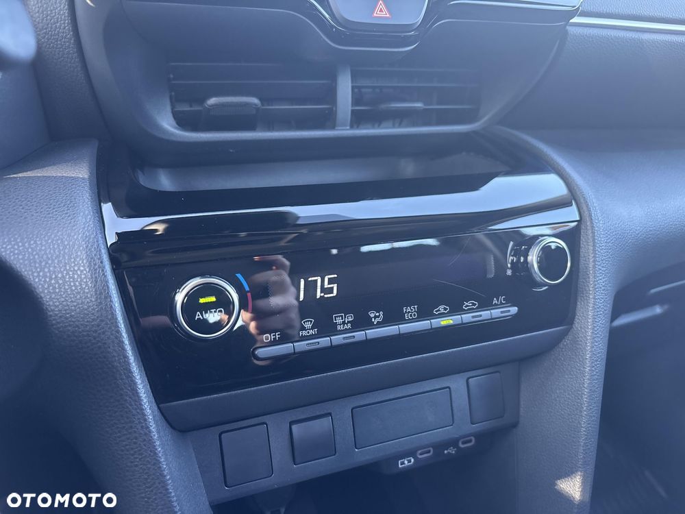 Toyota Yaris Cross Hybrid 1.5 Comfort - 25