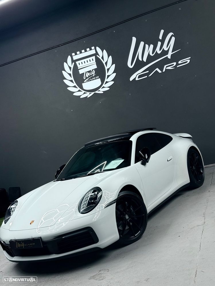 Porsche 911 (992) - 13