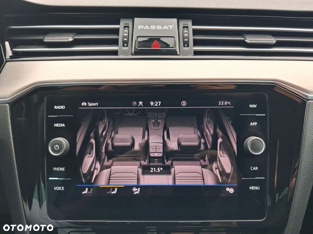 Volkswagen Passat - 35