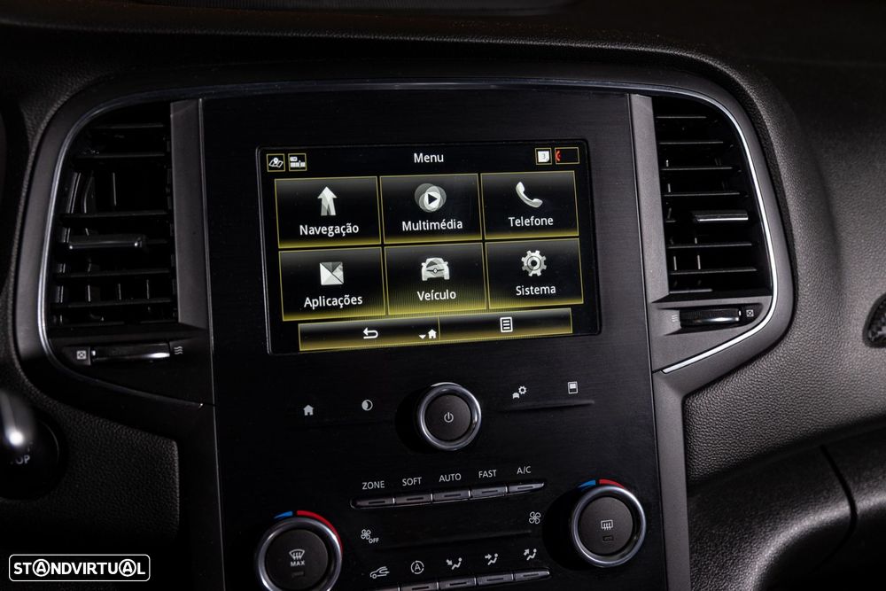 Renault Mégane 1.5 Blue dCi Limited - 14