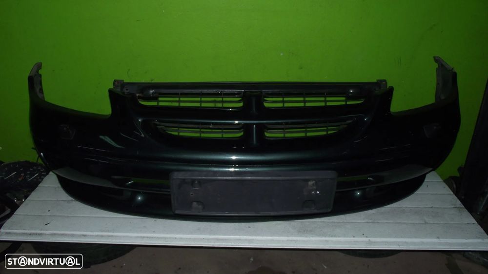 Para Choques da Frente Chrysler Voyager - 1996 / 2004 - 1