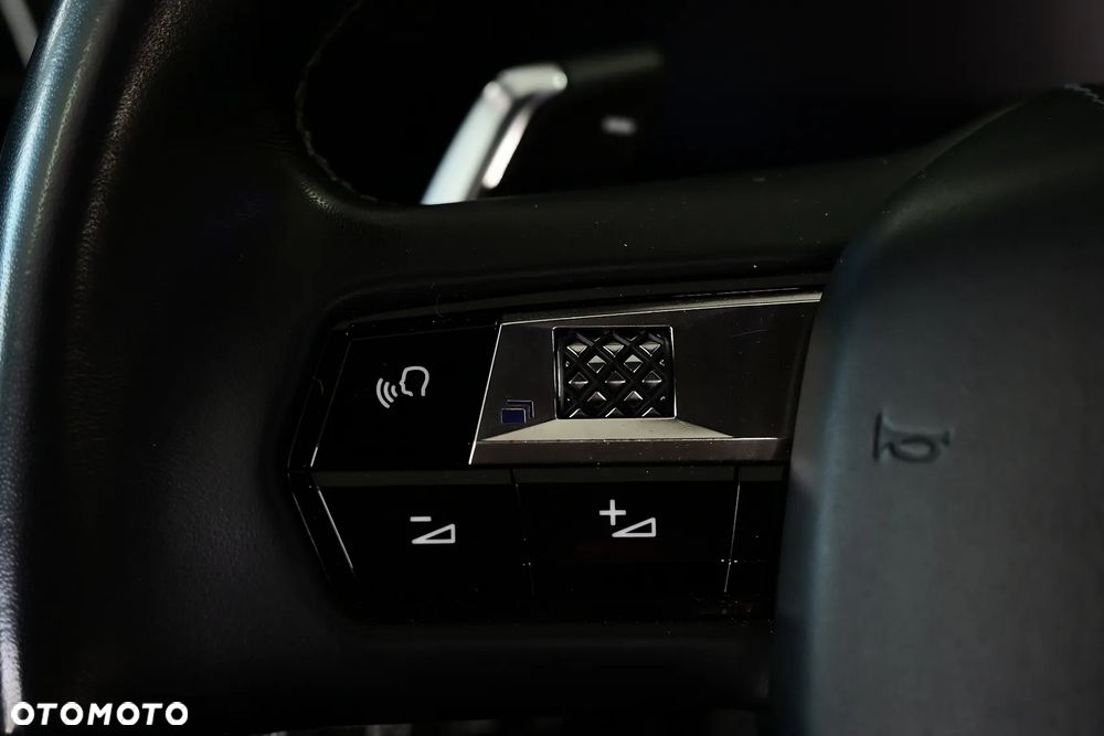 DS Automobiles DS 7 Crossback 2.0 BlueHDi Louvre - 28