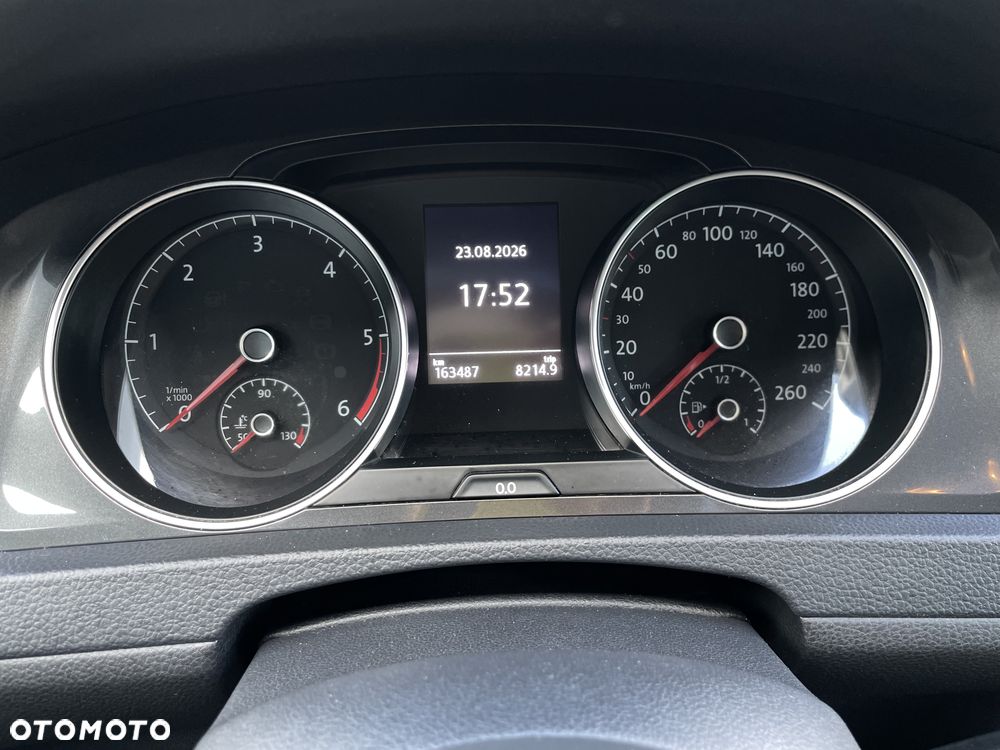 Volkswagen Golf 1.6 TDI Trendline - 8