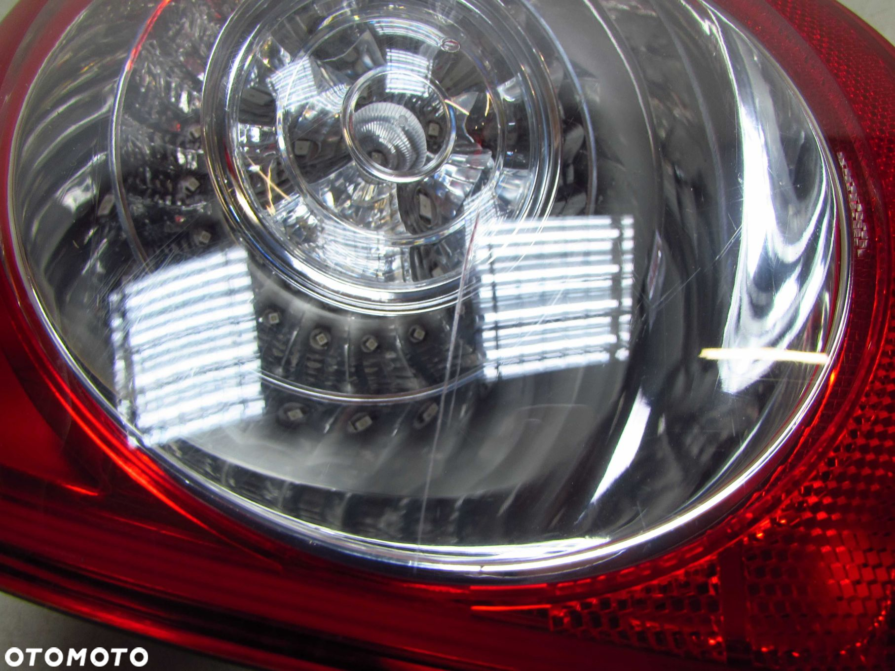 VW PASSAT B6 KOMBI LAMPA TYL PRAWA W BLOTNIK 3C9945096N - 4