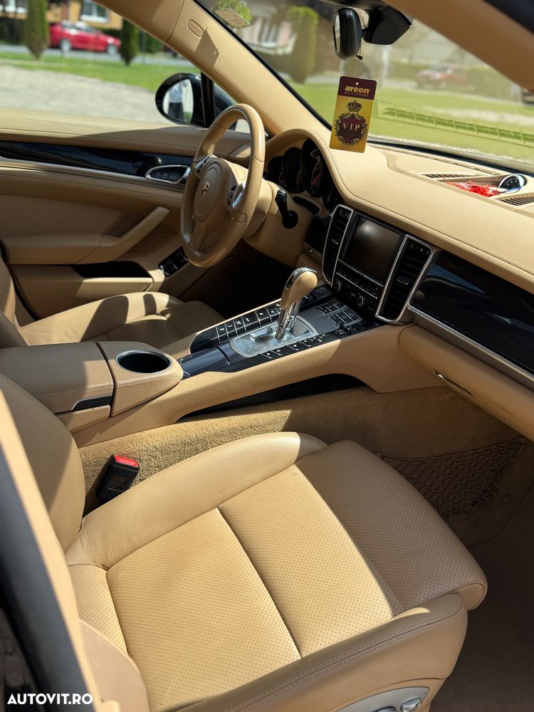 Porsche Panamera 3.0 Tiptronic S - 13