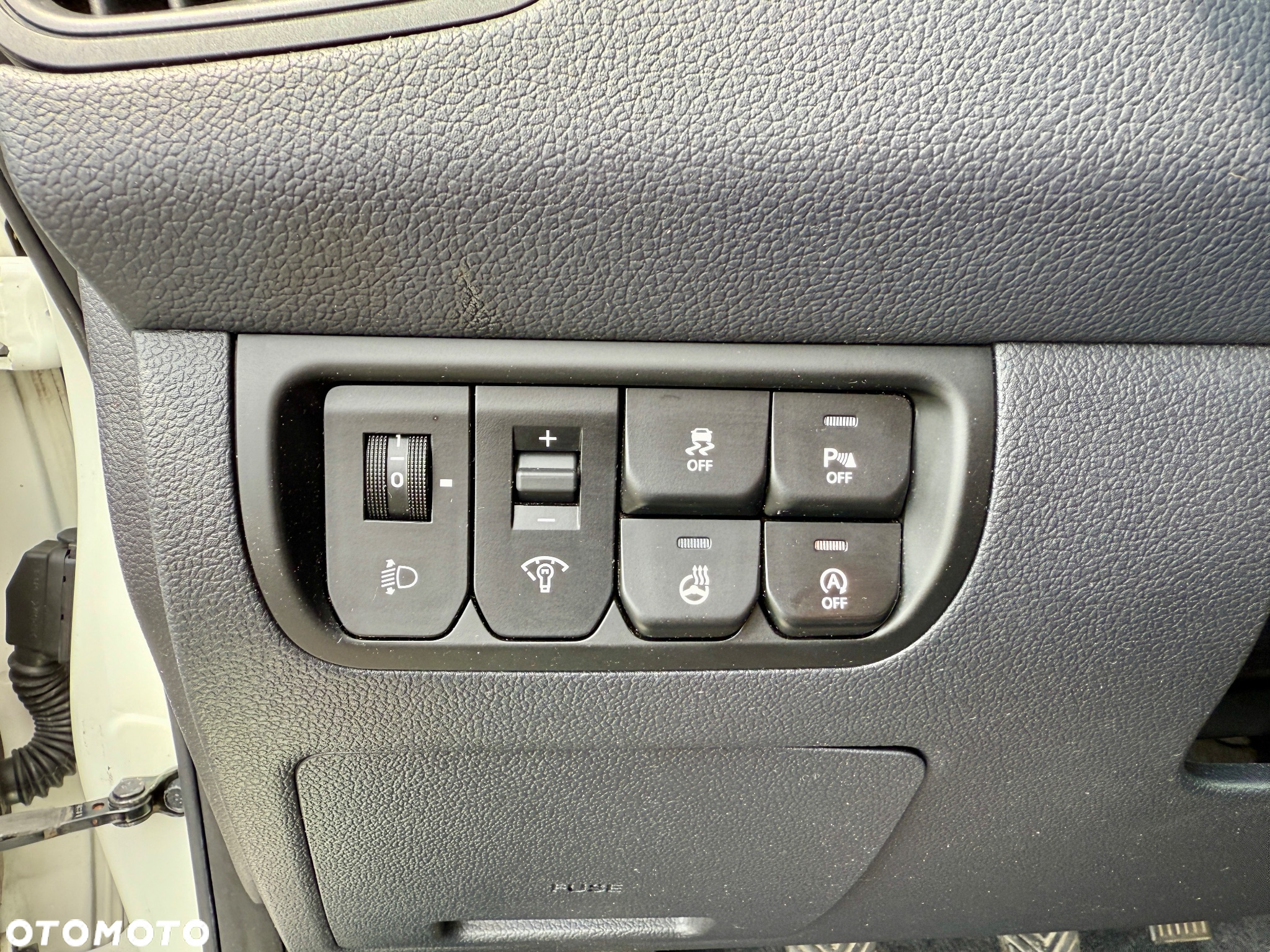 Kia Rio 1.4 Spirit - 24
